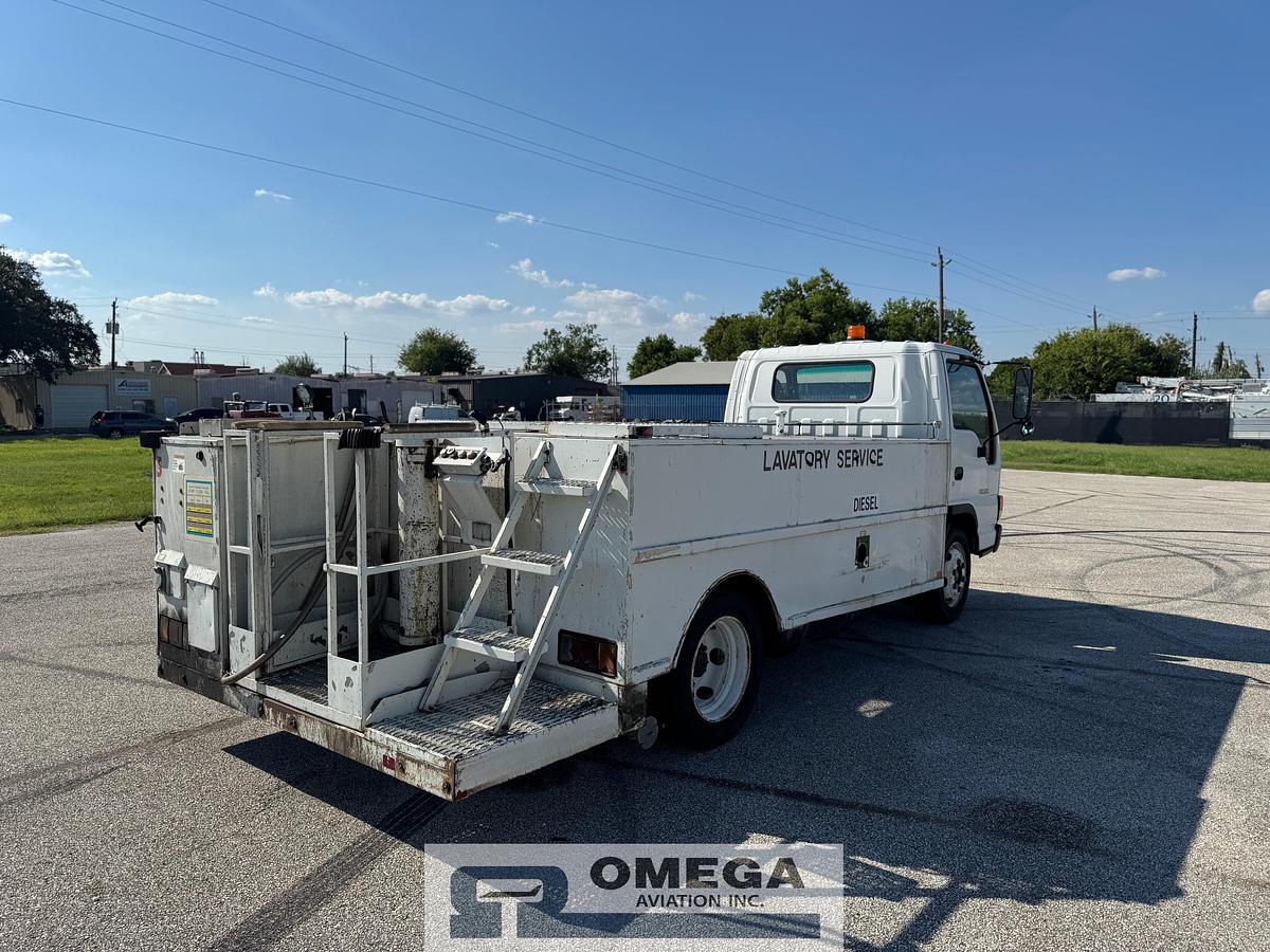 Refurbished 2005 Stinar SLS-500PL Lavatory Service Truck – Isuzu NPR Chassis