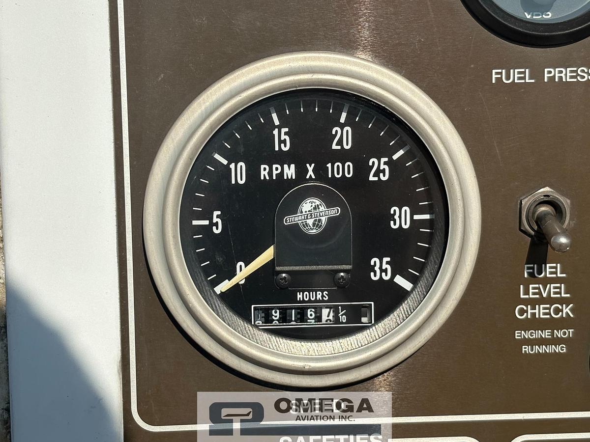 Refurbished 2004 TUG / Stewart & Stevenson TMD-250