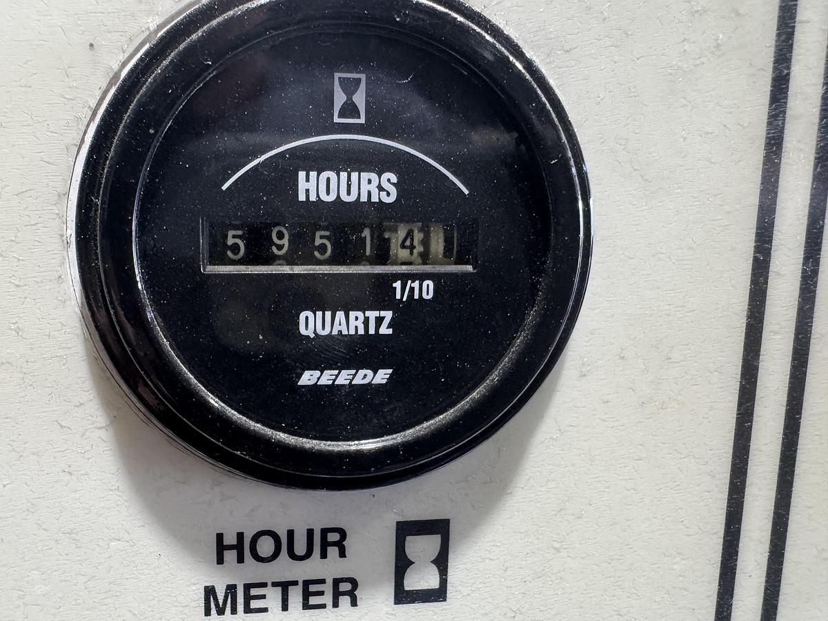 Refurbished 2007 Hobart JetEx5 28 Volt DC GPU - Unit 1868