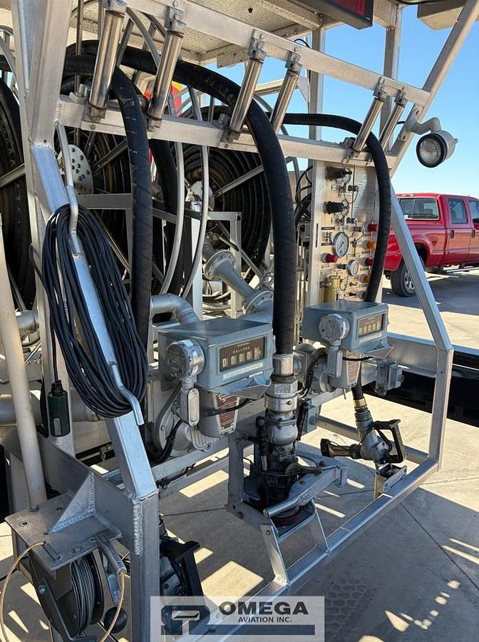 Used 2004 Freightliner 3,000 Gallon Jet Fuel Truck