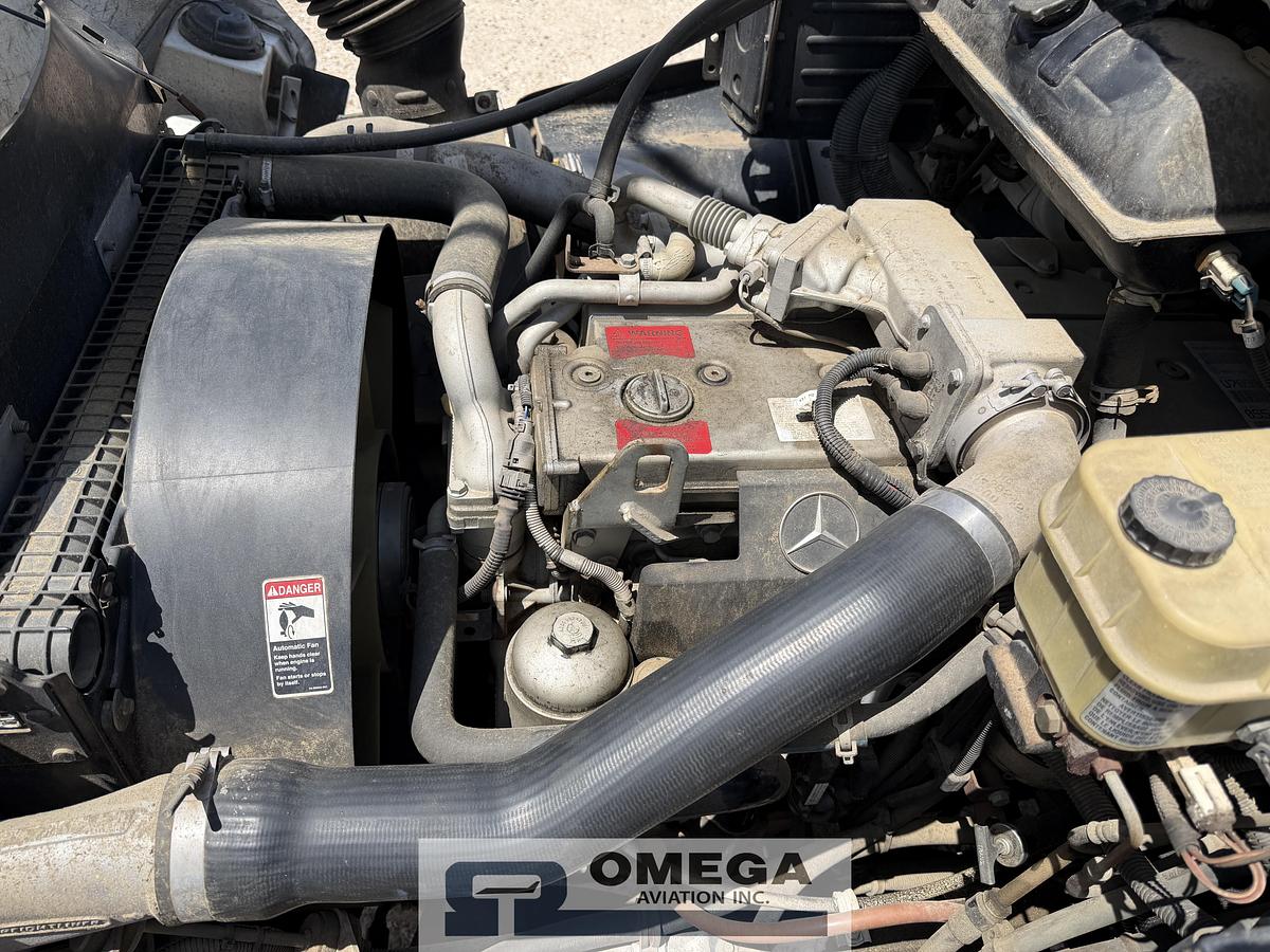 Refurbished 2004 Premier MT43P18 Aircraft Deicer Truck For Sale or Lease