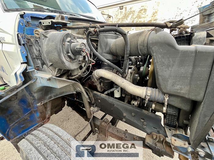 Used 1998 Global CT24 228 Wide Body Catering Truck