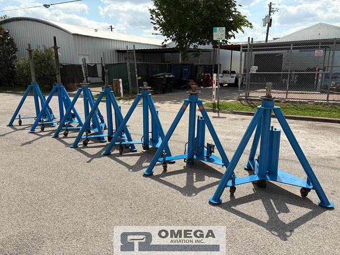 Used Tronair 02-1248-0112. 12 Ton Single Stage Jack