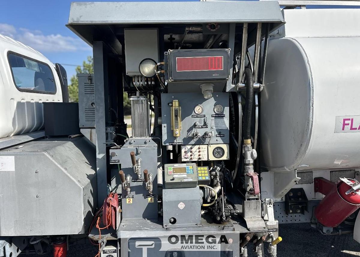 Refurbished 2008 DTS / Isuzu 1000 Gallon Avgas Fuel Truck (VIN 4971)