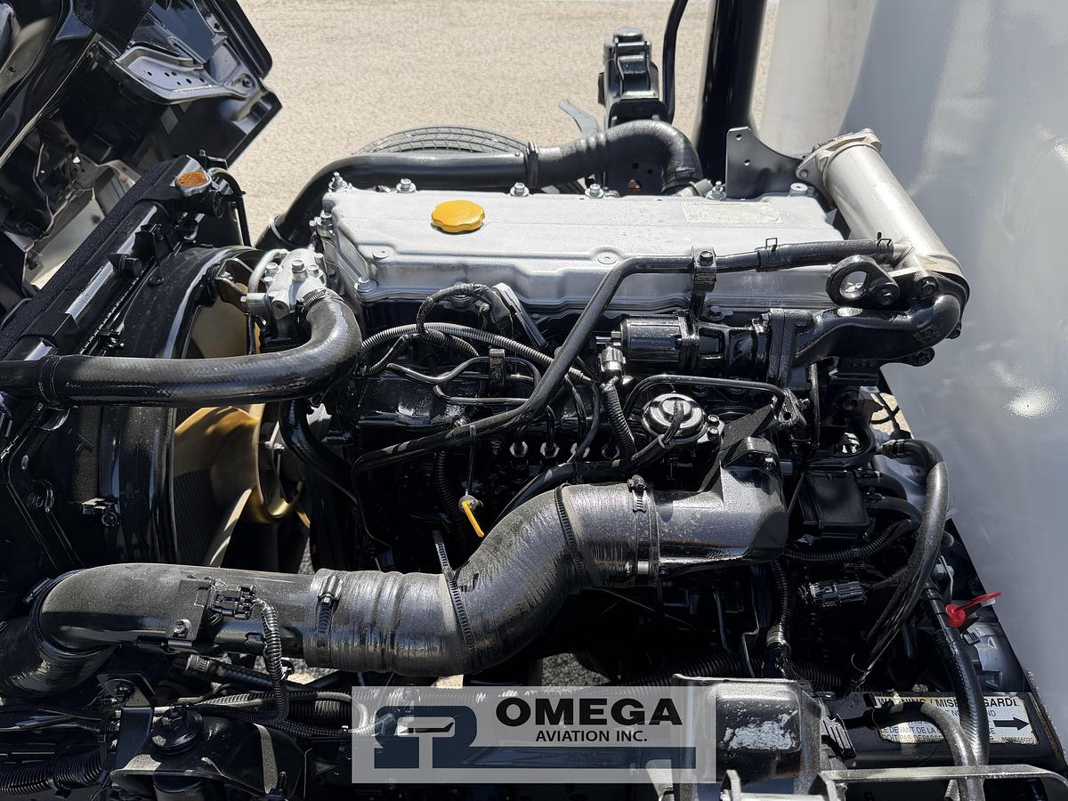 Refurbished 2005 Stinar SLS-500PL Lavatory Service Truck With Lift – Isuzu NPR Chassis