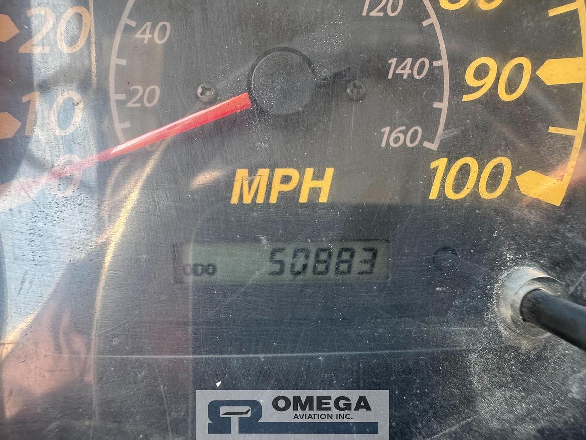 Refurbished 2005 Stinar SLS-500PL Lavatory Service Truck – Isuzu NPR Chassis