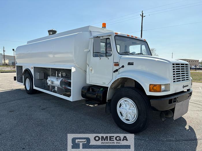 Refurbished 2000 International / Garsite 5,000 Gallon Jet Fuel Truck