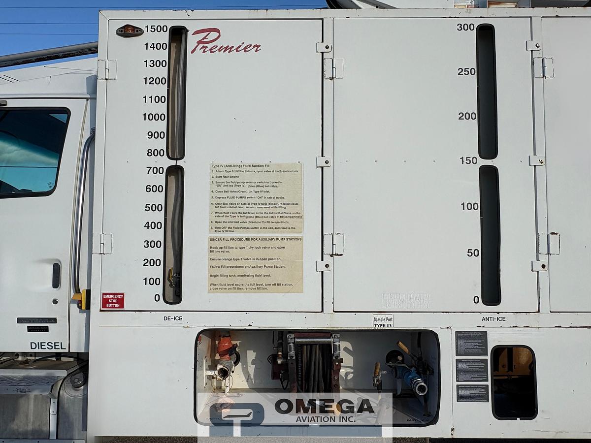 Refurbished 2003 Premier MT35P18 Aircraft Deicer (Stock Photos)