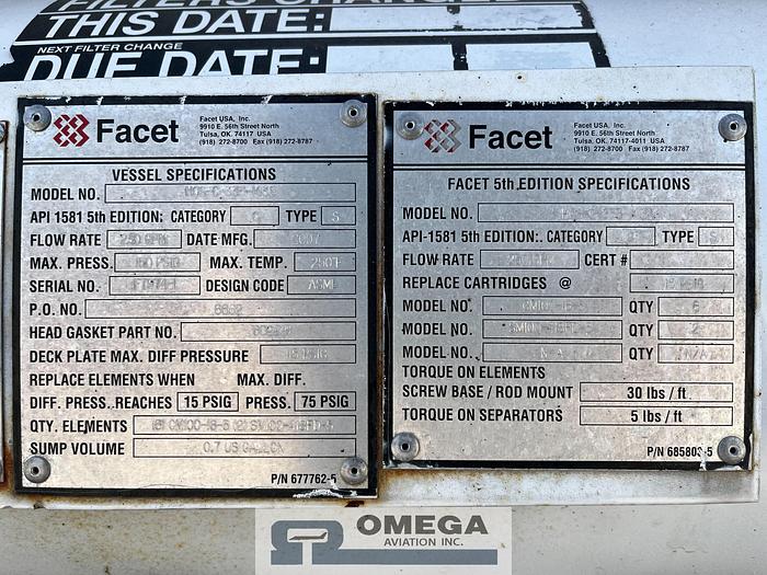 Used 1998 Freightliner 3,000 Gallon Jet Fuel Truck