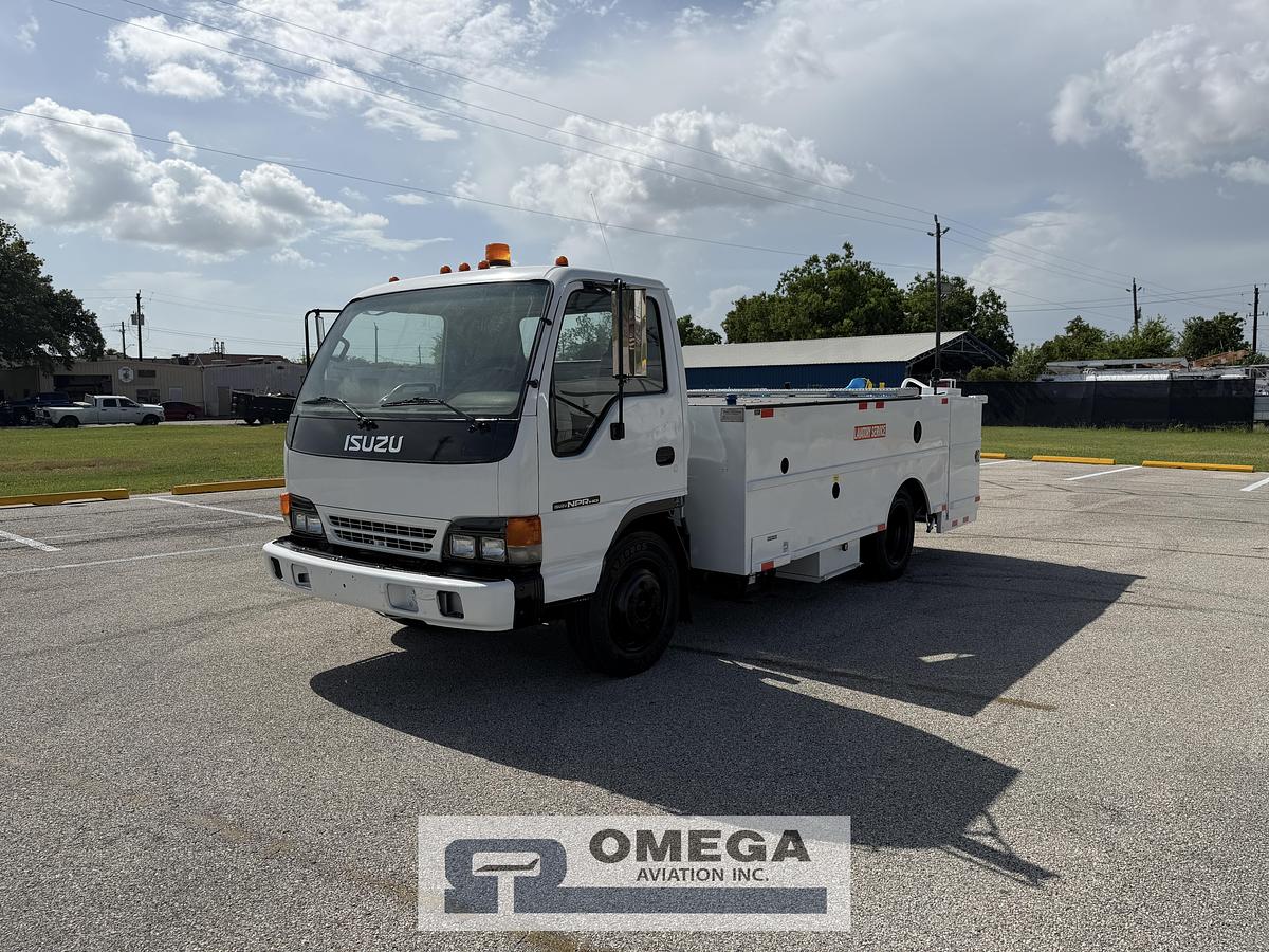 Refurbished 2005 Stinar SLS-500PL Lavatory Service Truck With Lift – Isuzu NPR Chassis