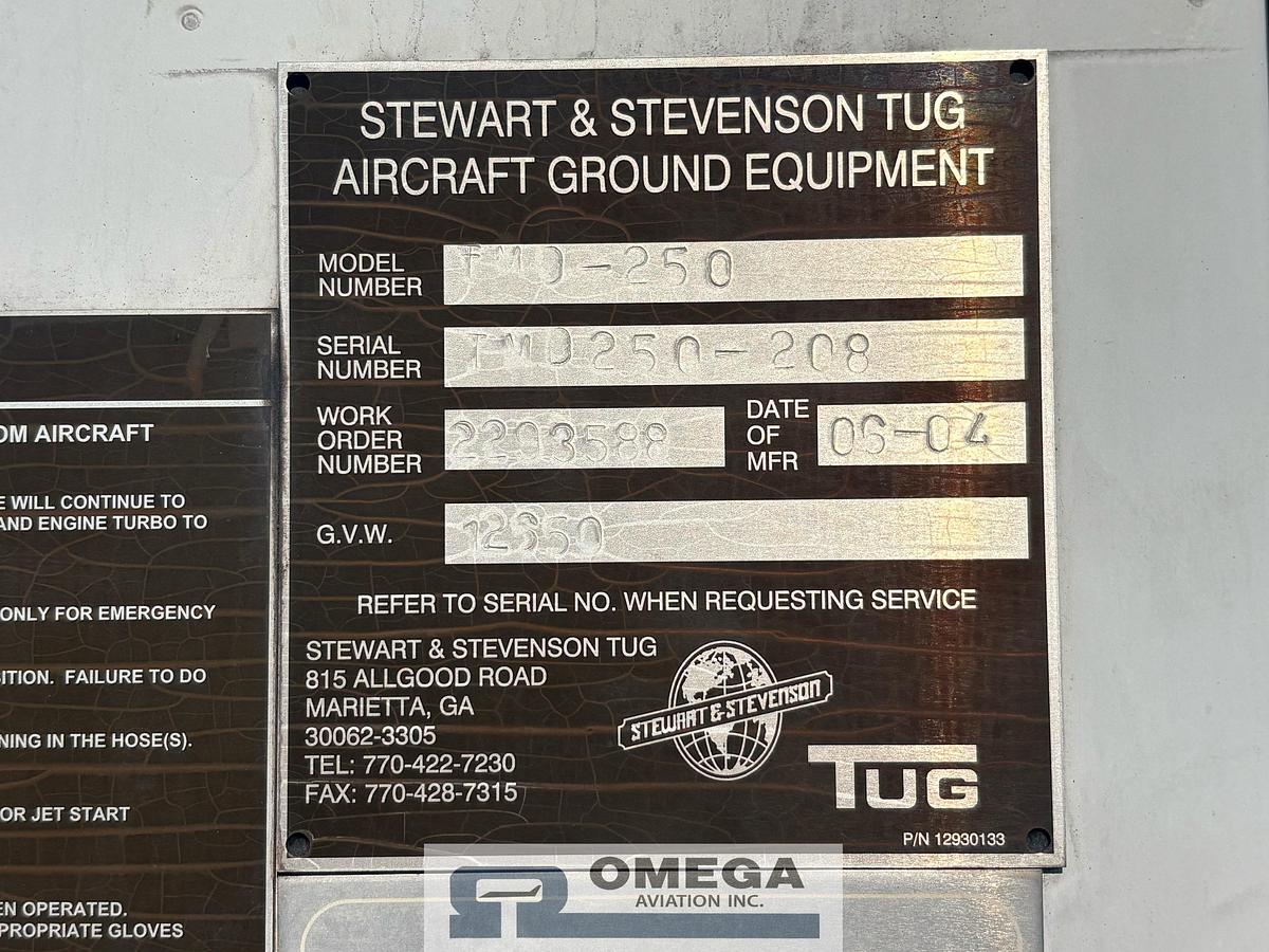 Refurbished 2004 TUG / Stewart & Stevenson TMD-250