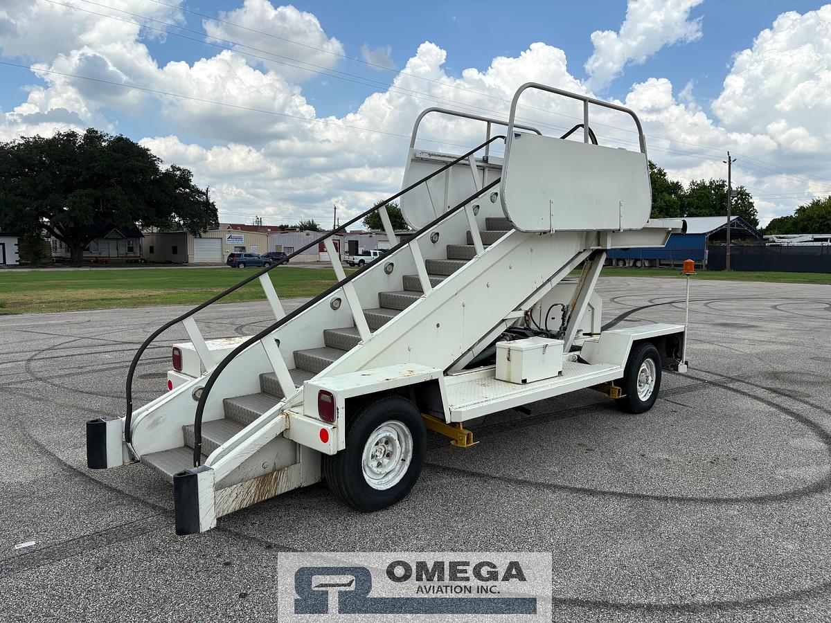 Used Wollard TLPH-310E Passenger Stairs - Diesel