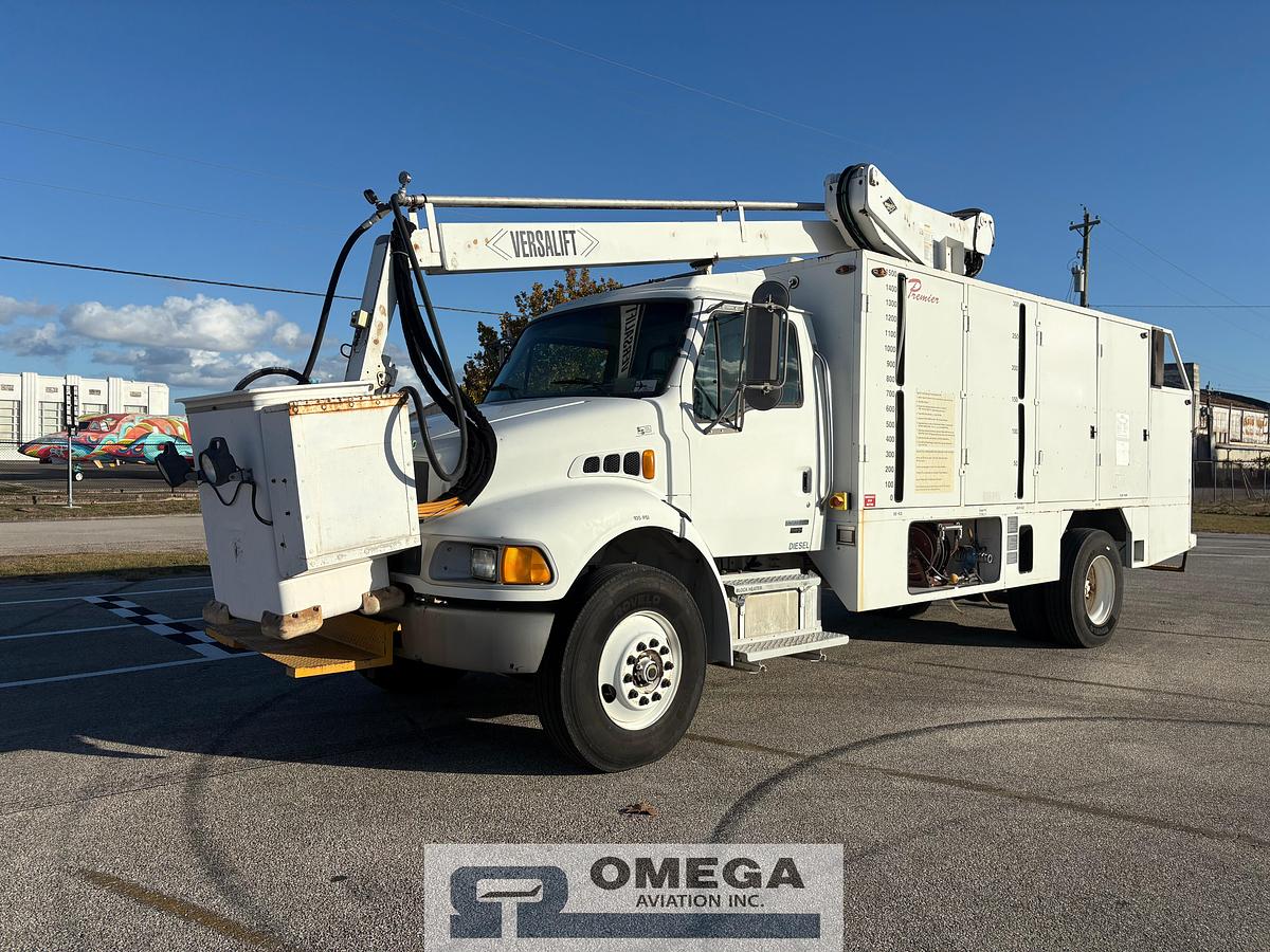 Refurbished 2003 Premier MT35P18 Aircraft Deicer (Stock Photos)