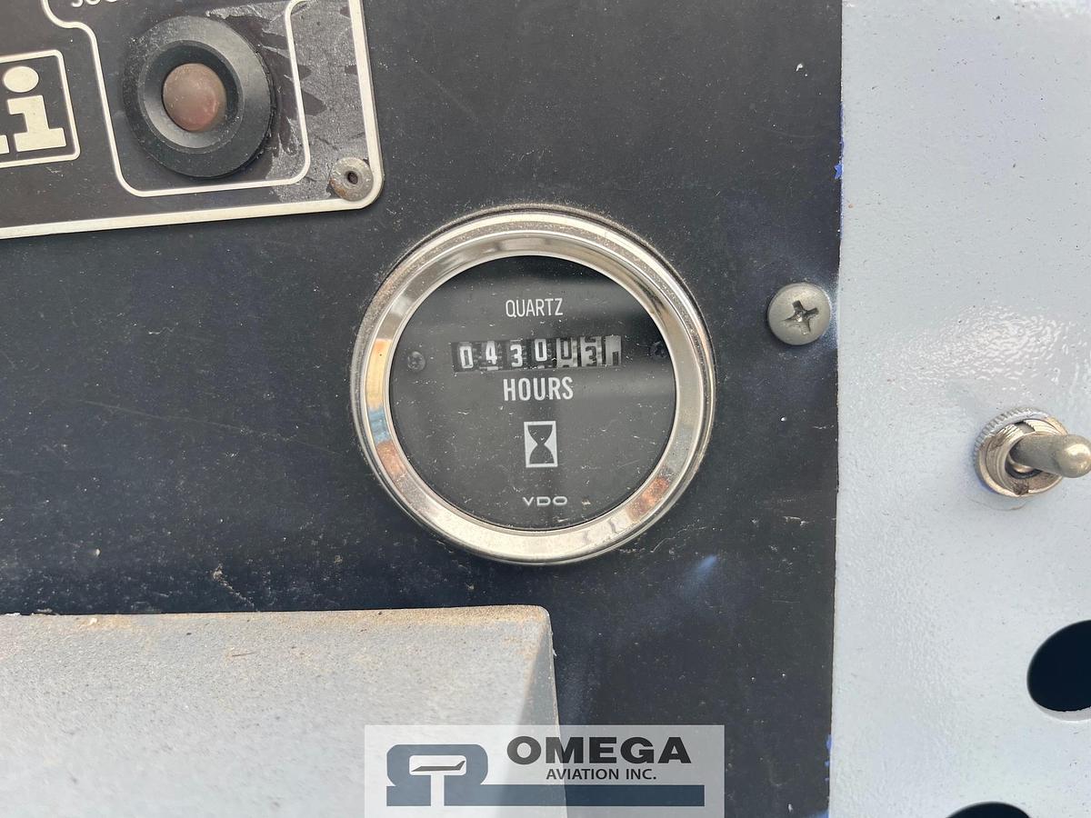 Refurbished 2006 TUG MA30-42