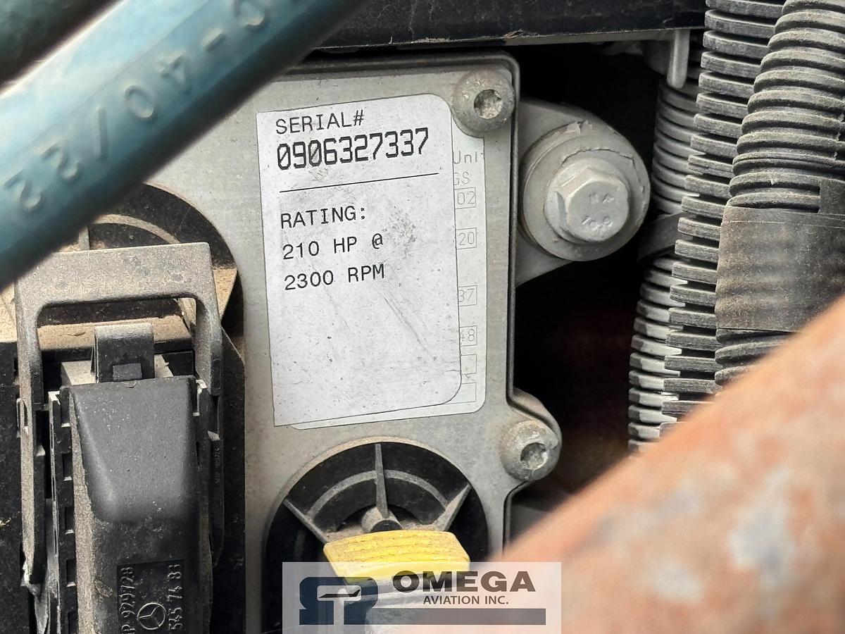 Refurbished 2003 Premier MT35P18 Aircraft Deicer Truck