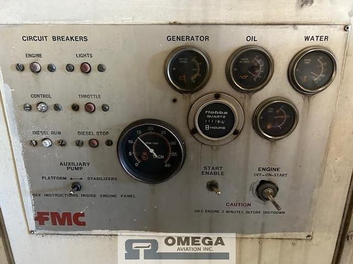 Used 1987 FMC MDL-40 Main Deck Cargo Loader