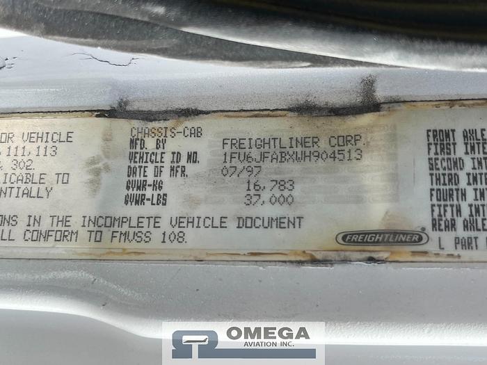 Used 1998 Freightliner 3,000 Gallon Jet Fuel Truck