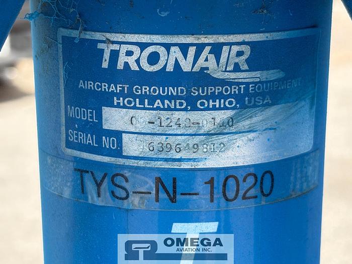 Used Tronair 02-1248-0112. 12 Ton Single Stage Jack