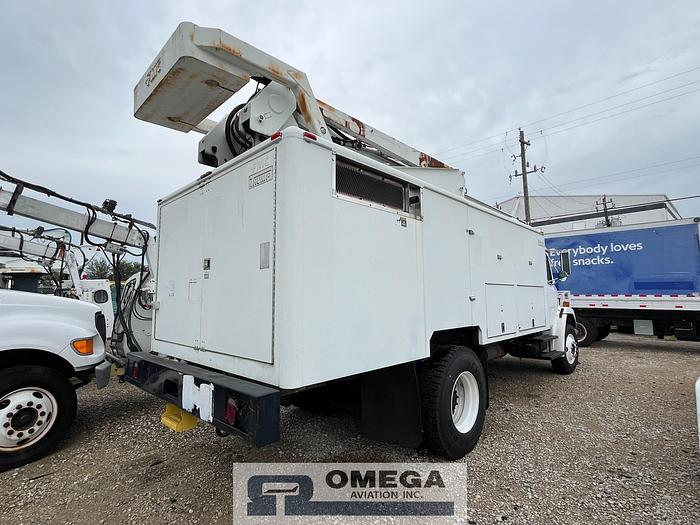 Used 2000 FMC LMD2000 Aircraft Deicer Truck