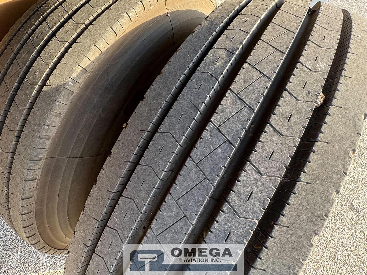 Refurbished 2003 Premier MT35P18 Aircraft Deicer (Stock Photos)