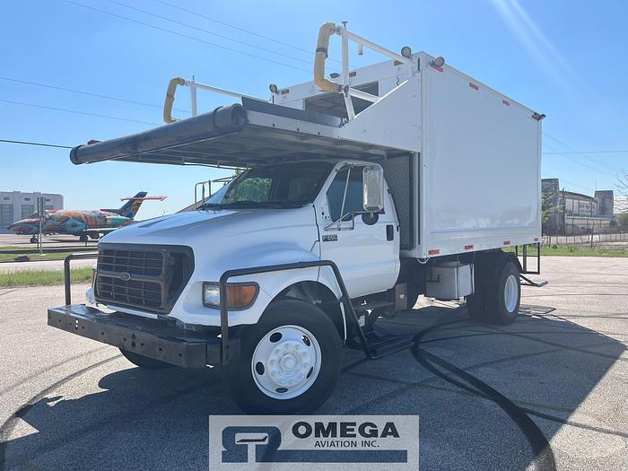 Used 2001 Hi-Way / Kidron S-70-14 / 4CB14AH Airport Catering Truck (With Title)