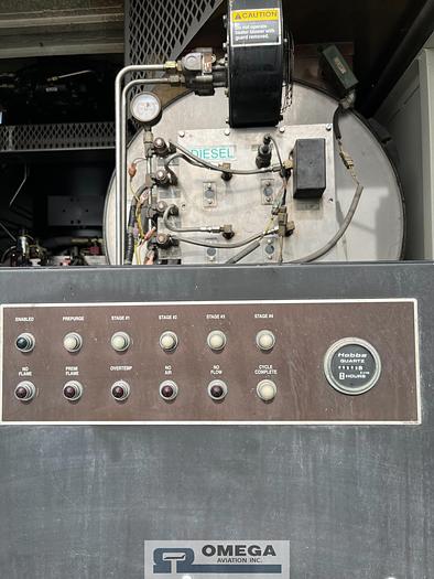 Used Unit 9481 - 1998 FMC LMD2000 Aircraft Deicer Truck