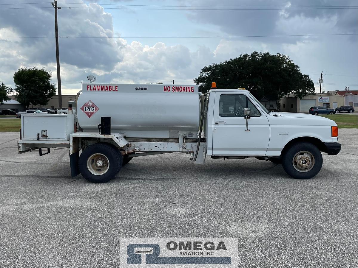 Refurbished 1991 Ford 1000 Gallon Fuel Truck