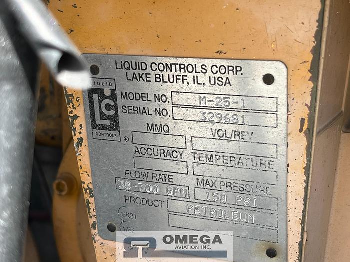 Used 1998 Freightliner 3,000 Gallon Jet Fuel Truck