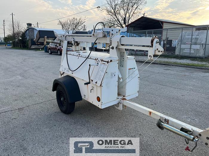 Used 2005 Genie TML Light Tower