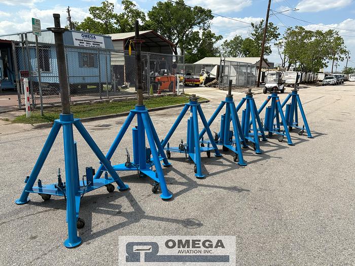 Used Tronair 02-1248-0112. 12 Ton Single Stage Jack