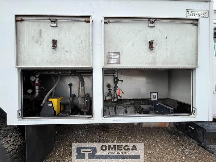 Used 2000 FMC LMD2000 Aircraft Deicer Truck