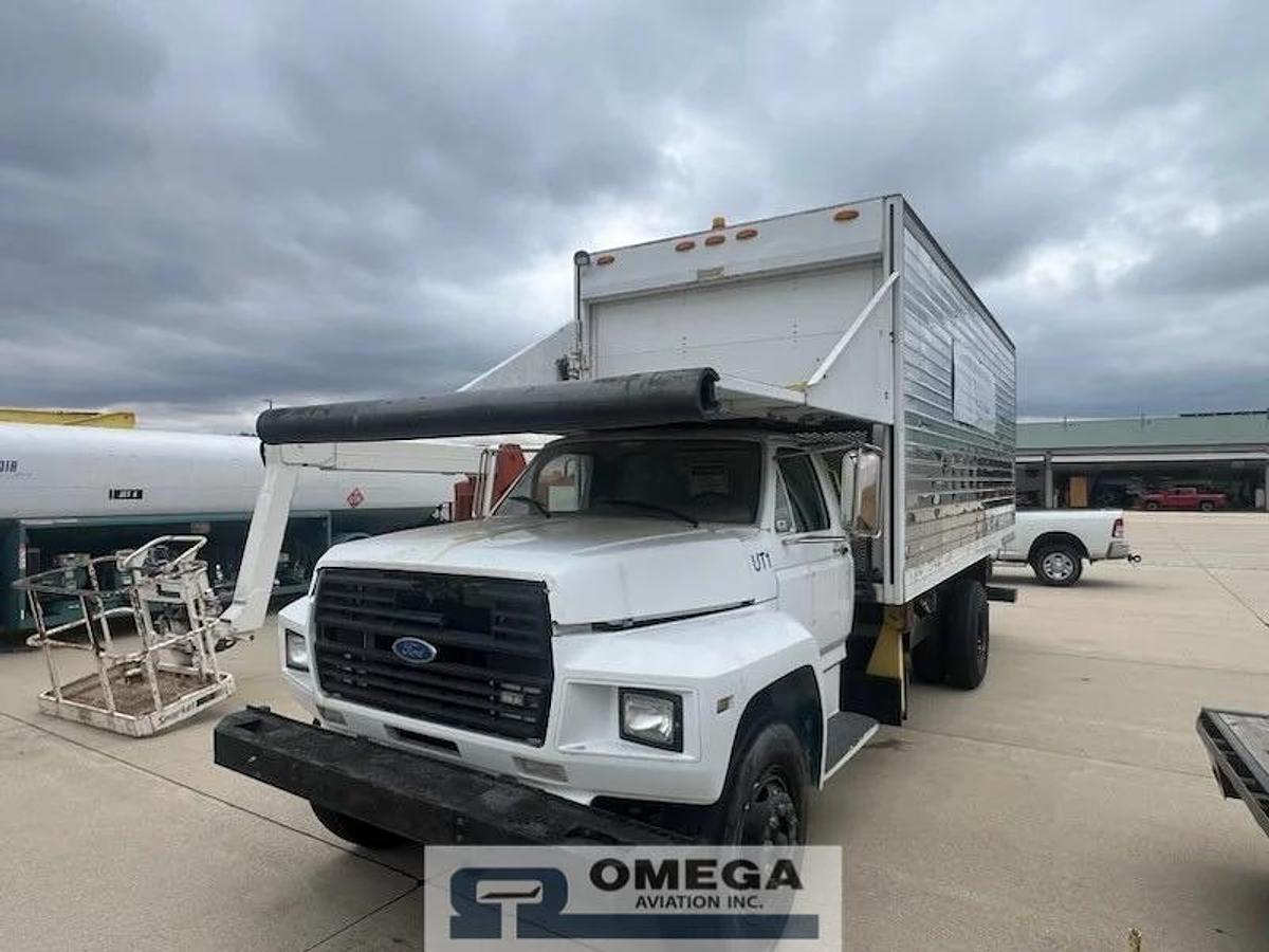 Used 1988 Wide Body Catering Truck