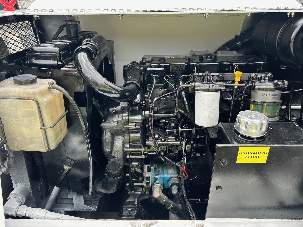 Refurbished 2003 TUG MC22-23 Pushback Tractor (VIDEO)