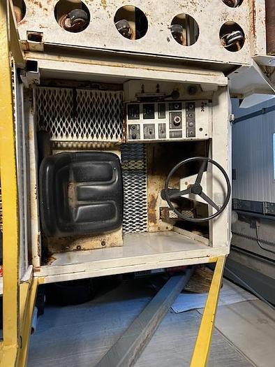 Used 1987 FMC MDL-40 Main Deck Cargo Loader