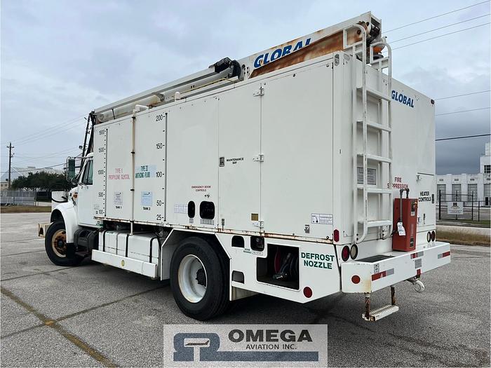 Used 1999 Global 2100LBNR Aircraft Deicer Truck