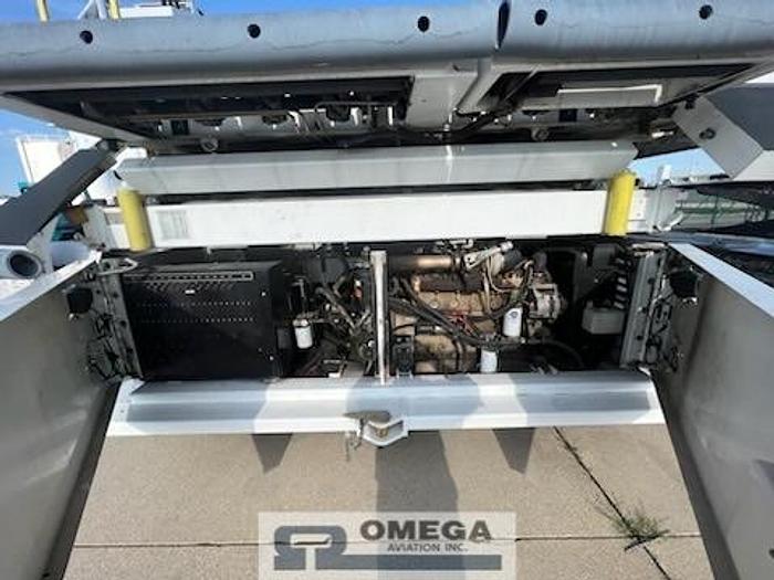 Used 1998 FMC Commander 15