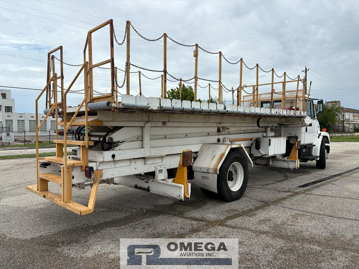 Used 2000 Tesco / Freightliner ML-5030 / FL70