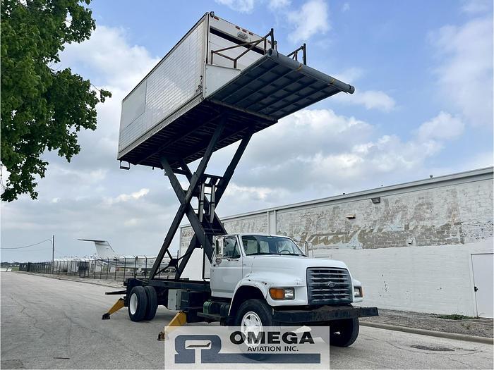 Used 1998 Global CT24 228 Wide Body Catering Truck