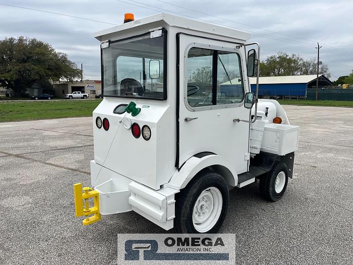 Used 1991 TUG MA50 Baggage Tractor