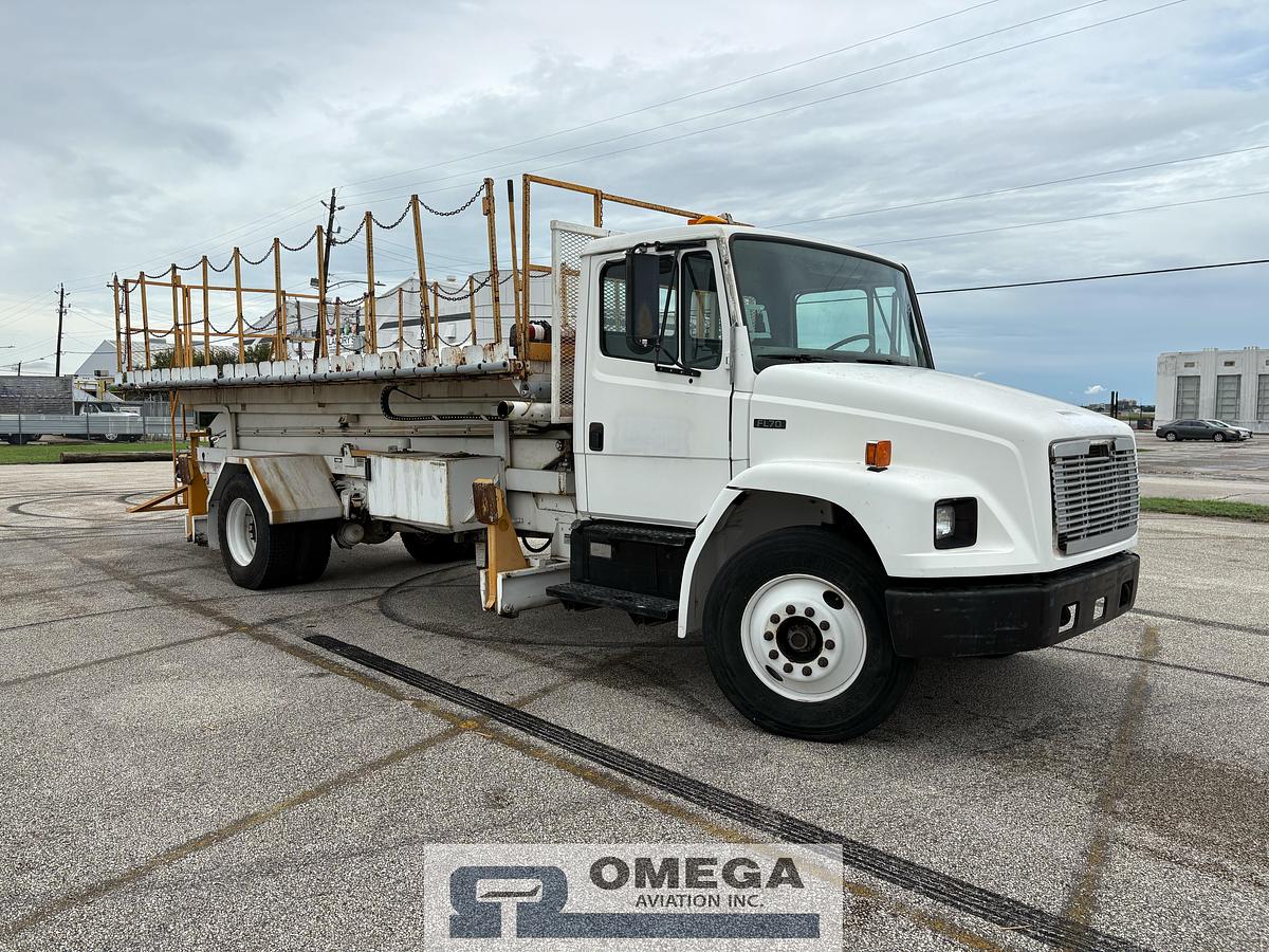 Used 2000 Tesco / Freightliner ML-5030 / FL70