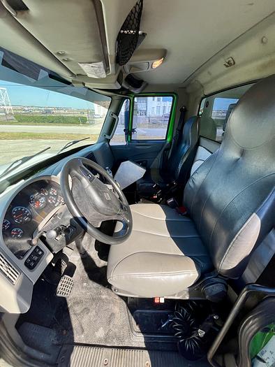 Used 2012 International Beverage Truck DURASTAR 4300