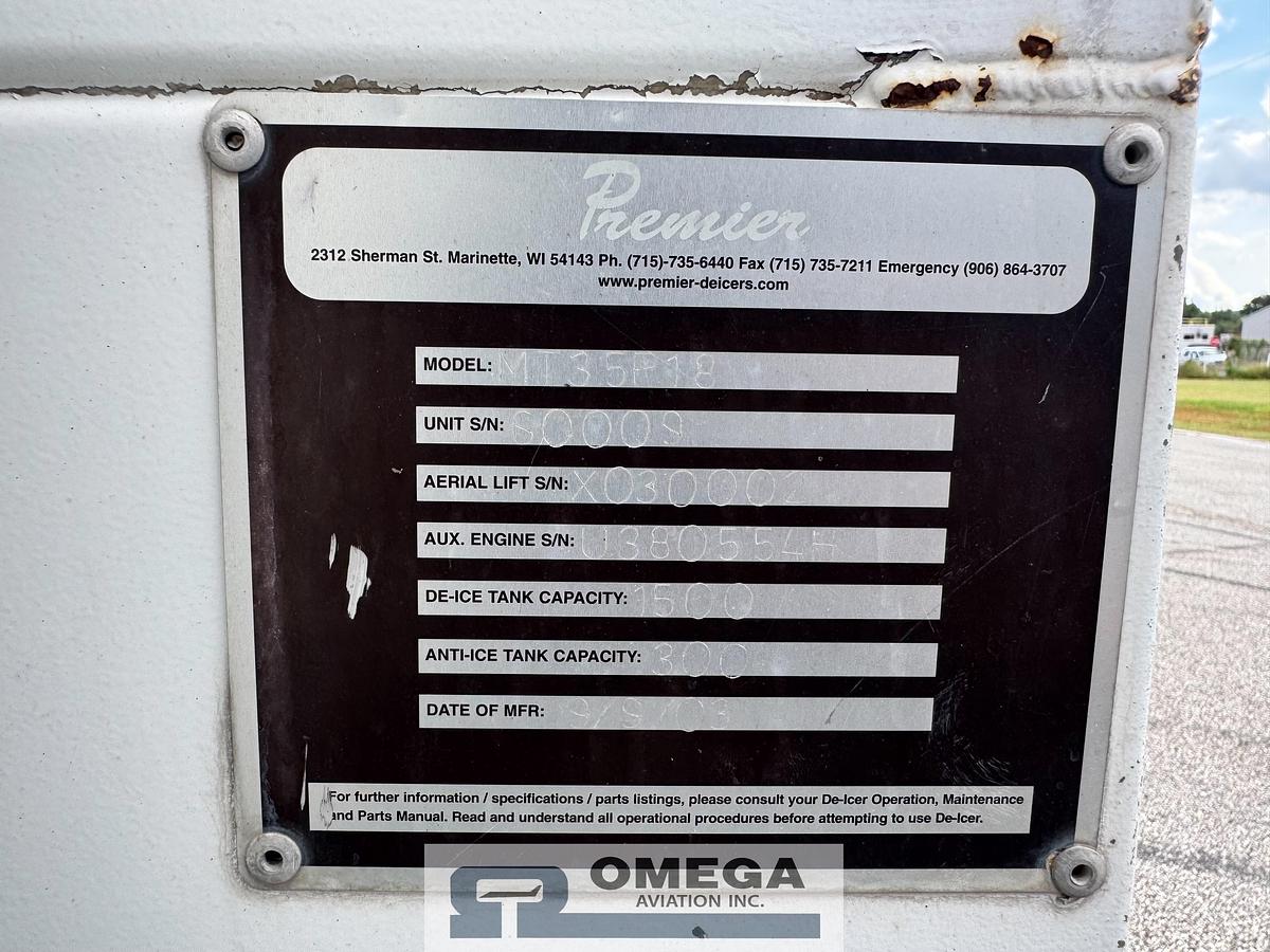 Refurbished 2003 Premier MT35P18 Aircraft Deicer Truck