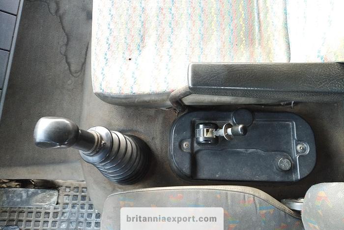 Used 1991 RENAULT Midliner M140.13 6 cylinder 13 ton curtainsider