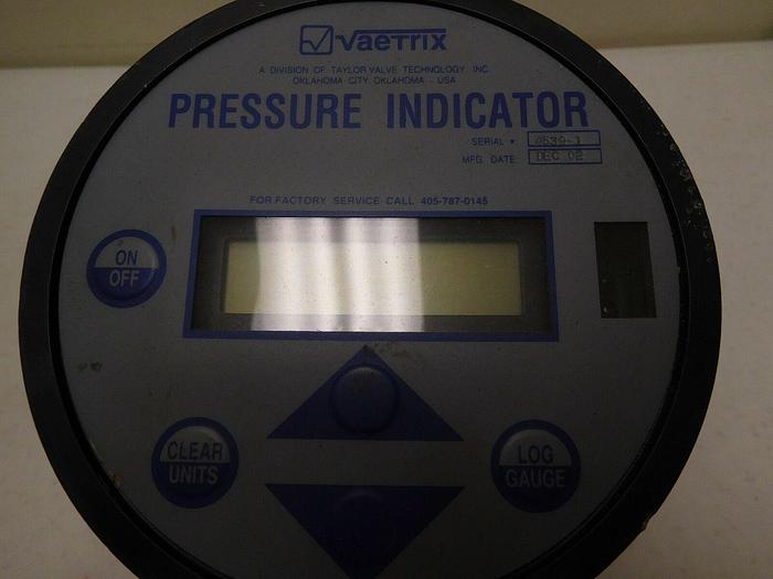 Used Vaetrix Gauge 3 Pressure Indicator & Accessories