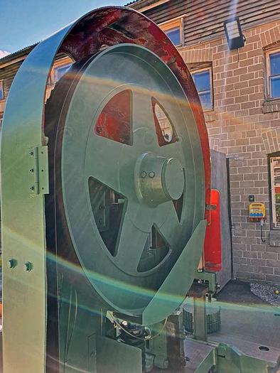 Used 1985 Robinson Robinson Heavy Duty RESAW EF 36