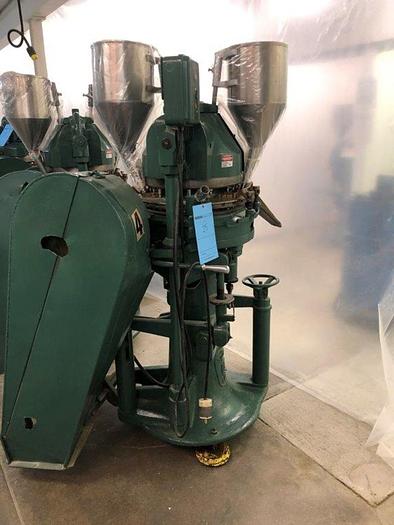 Used STOKES MODEL BB2 33 STATION DOUBLE LAYER ROTARY TABLET PRESS (#9643)