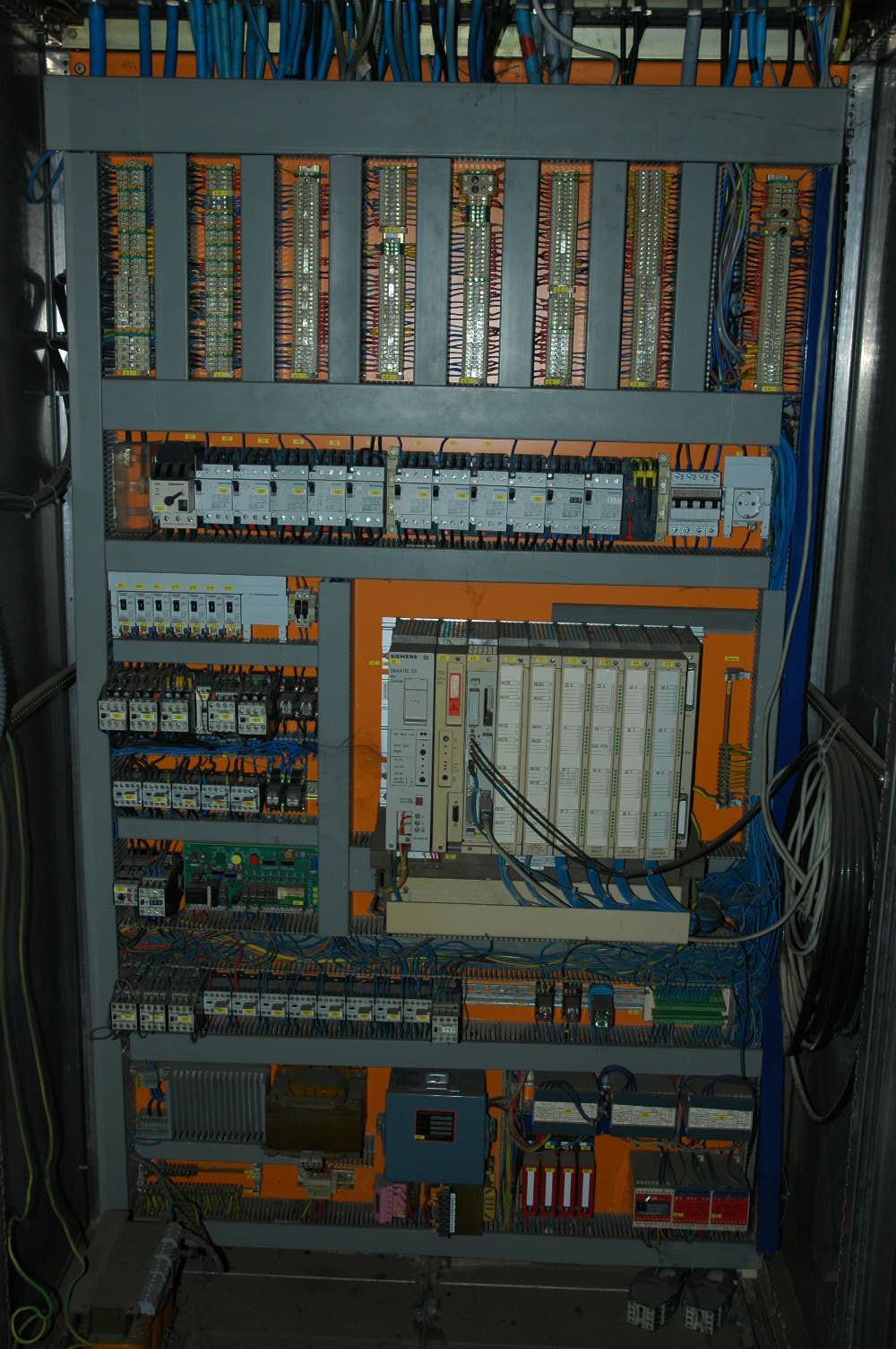 Usato Essiccatore a letto fluido HUTTLIN HSP 1000, 400 kg