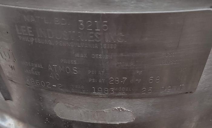 Used Lee 25 gallon Dual Motion Kettle, 40 psi . Stainless Steel