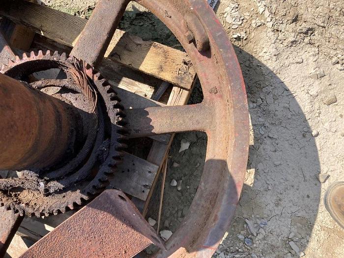 Used Bucyrus Erie 24-L Cable Tool Rig