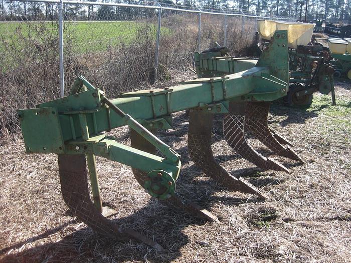 JOHN DEERE 900